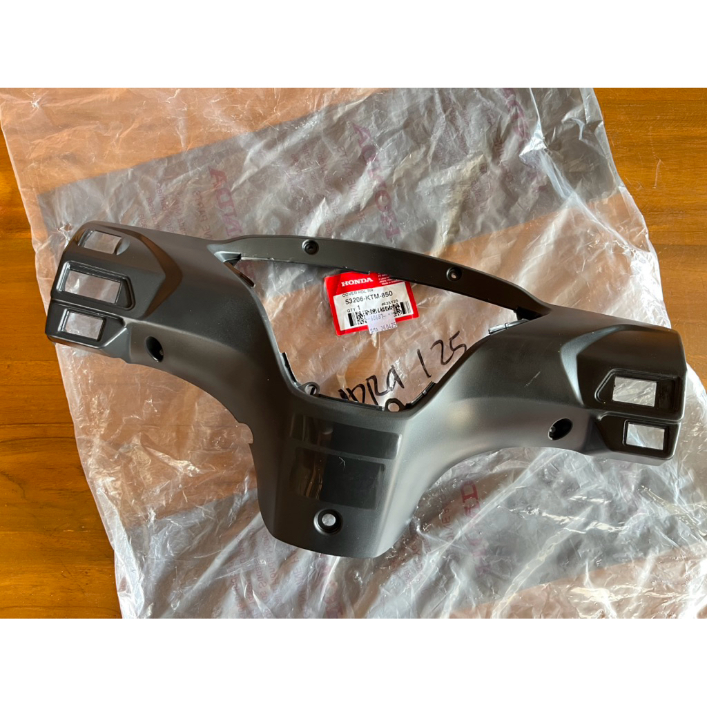 COVER BATOK BELAKANG HONDA SUPRA X 125 LAMA OLD ORIGINAL AHM COVER BATOK LAMPU BAGIAN BELAKANG HONDA