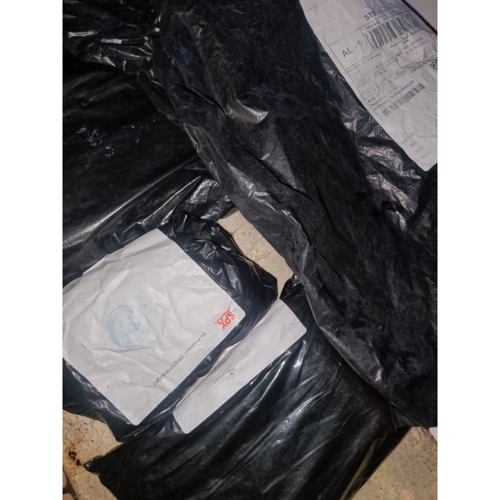 

buka 10 kertas aksesoris