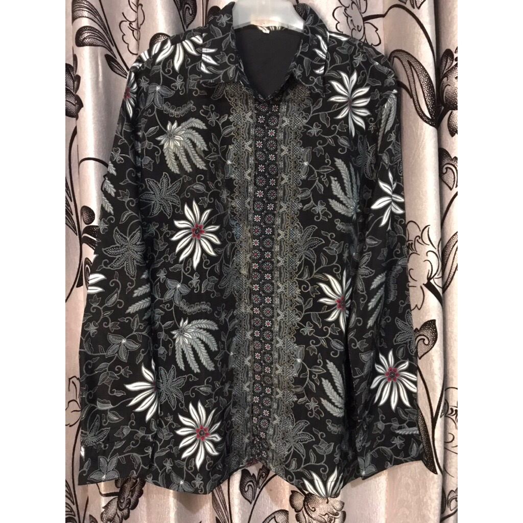 Batik pria lengan panjang hitam