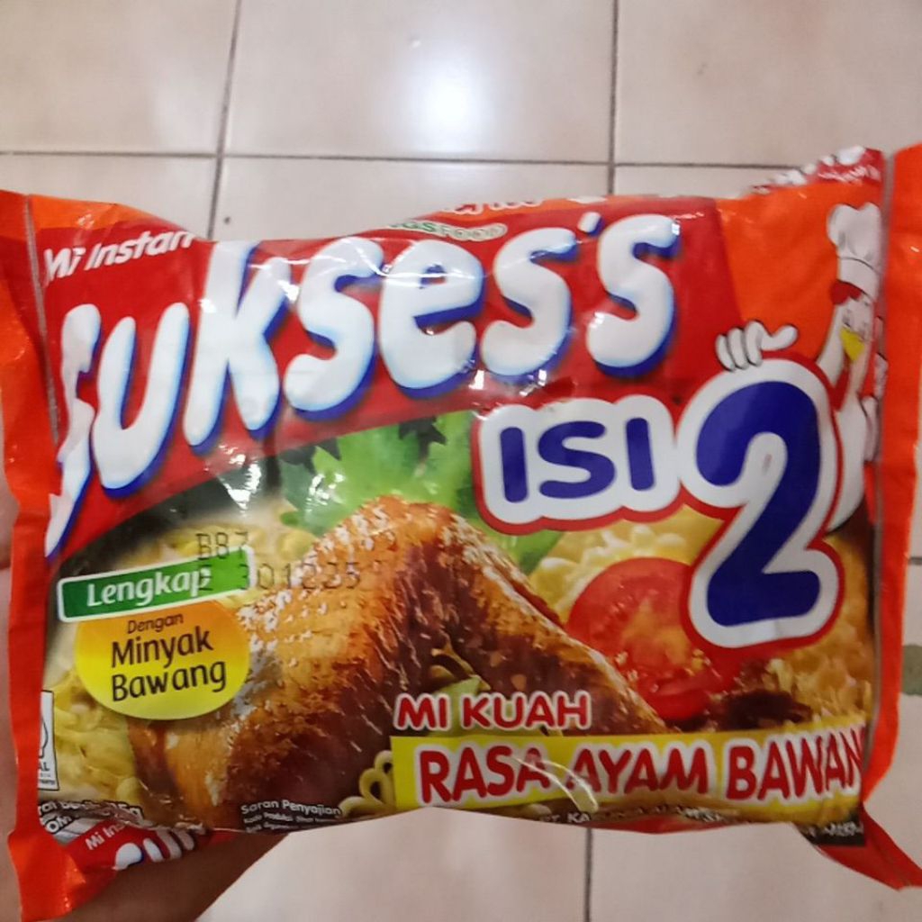 

Mi instan Sukses's Isi 2 Mi Kuah Rasa Ayam Bawang 115g