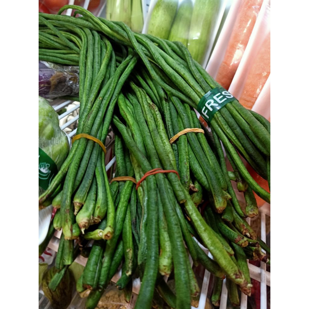 

kacang panjang per ikat