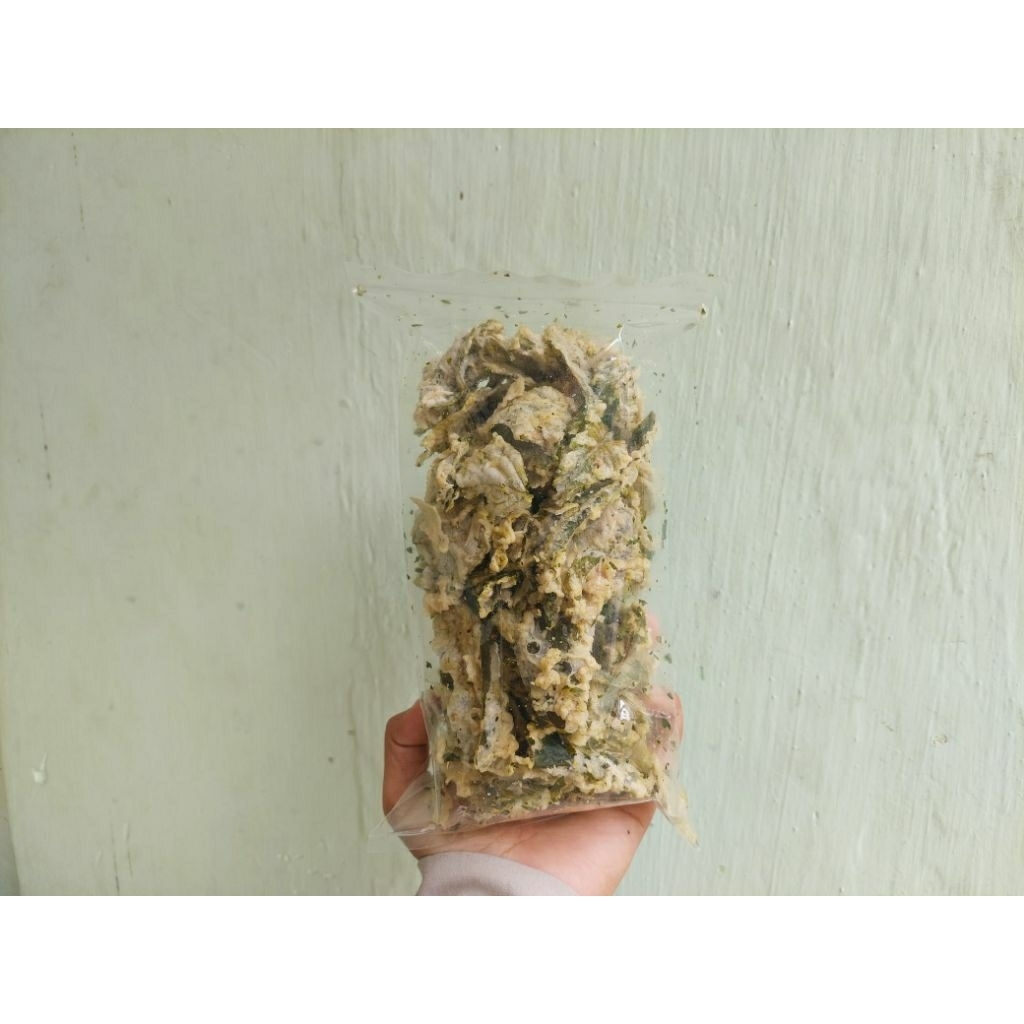 

Oleh-Oleh khas kediri Kripik bayam peyek bayam gurih