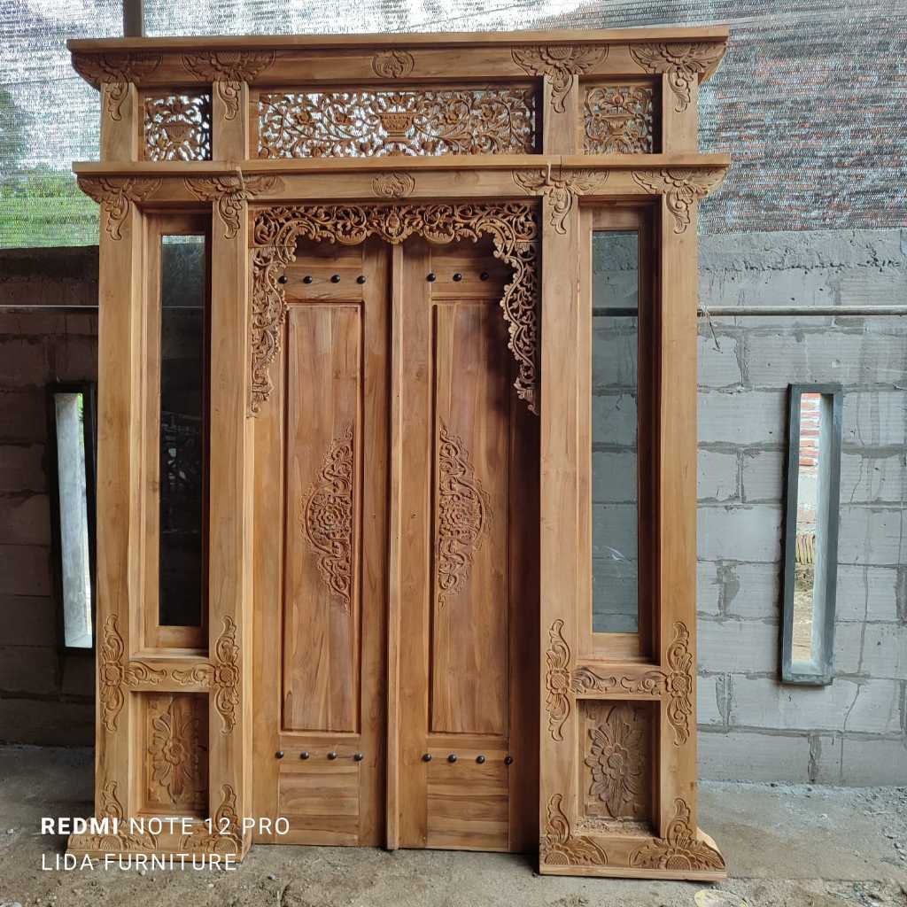 pintu gebyok minimalis ukuran lebar 2 meter tinggi 2,5 meter