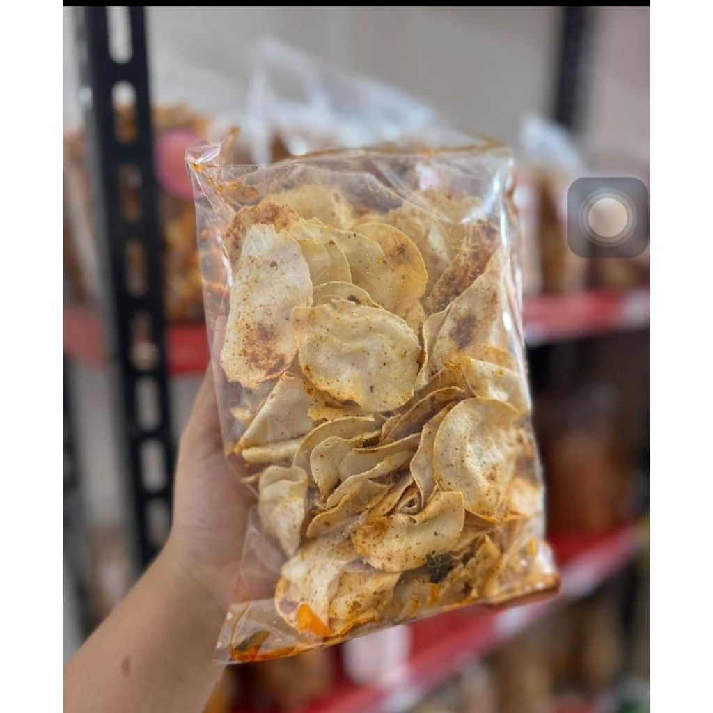 

KERIPIK MOLRING PEDAS GURIH RENYAH / 250gram original lv 1.2.3