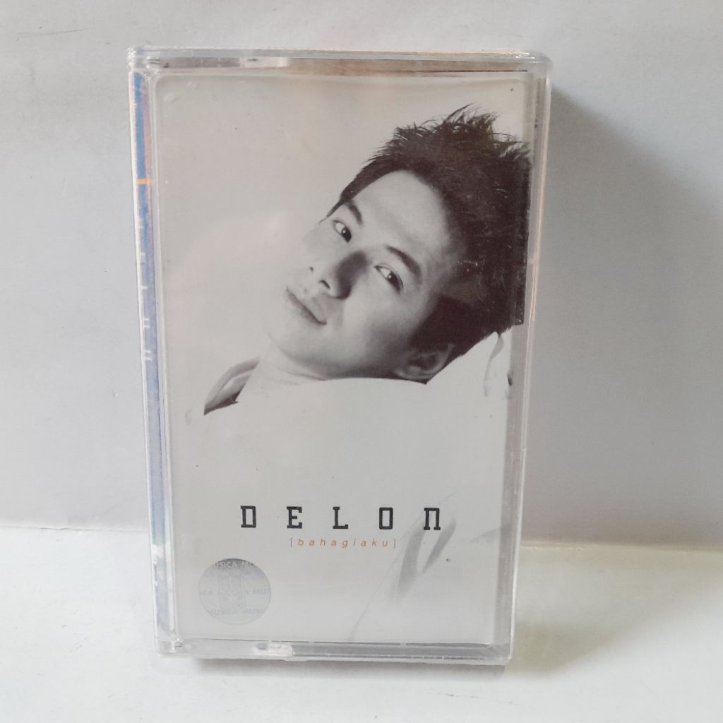 Kaset Delon - Bahagiaku (Segel)