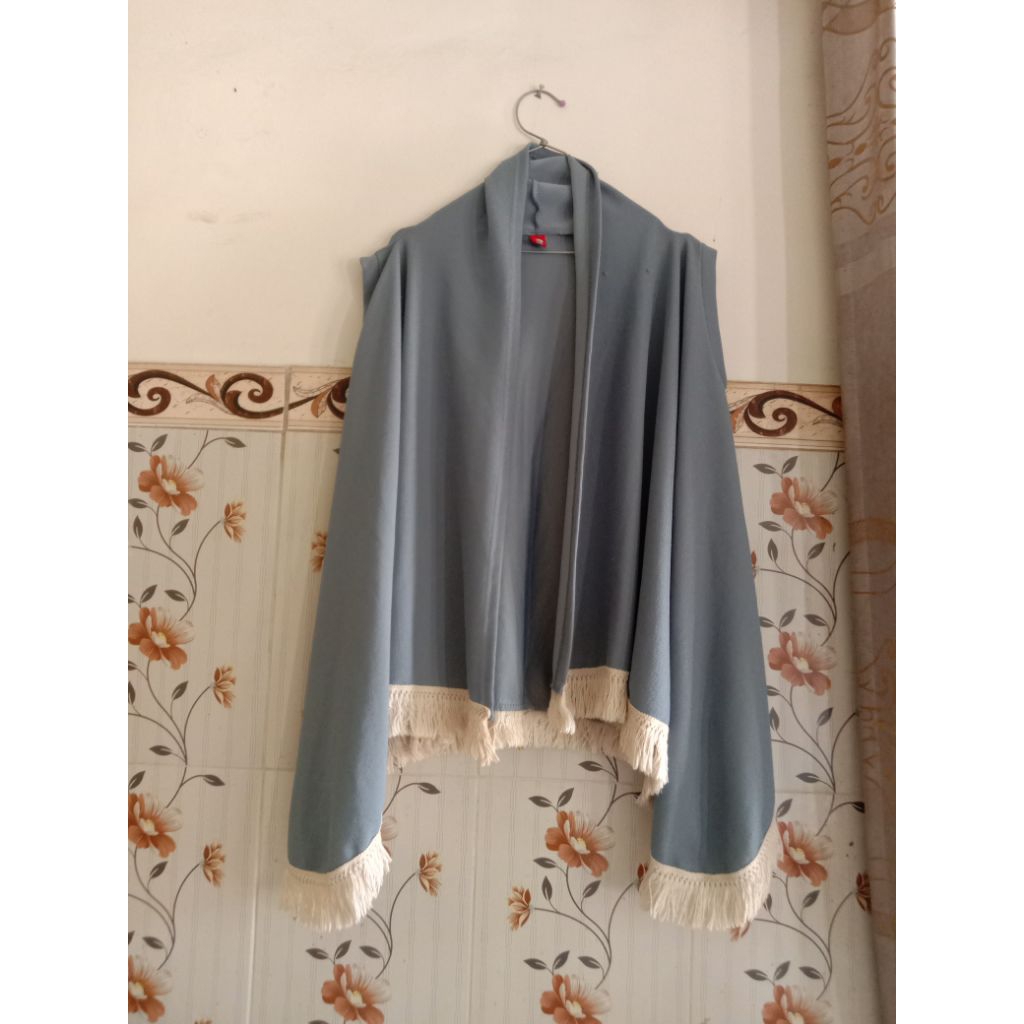 preloved outer wanita rajut renda