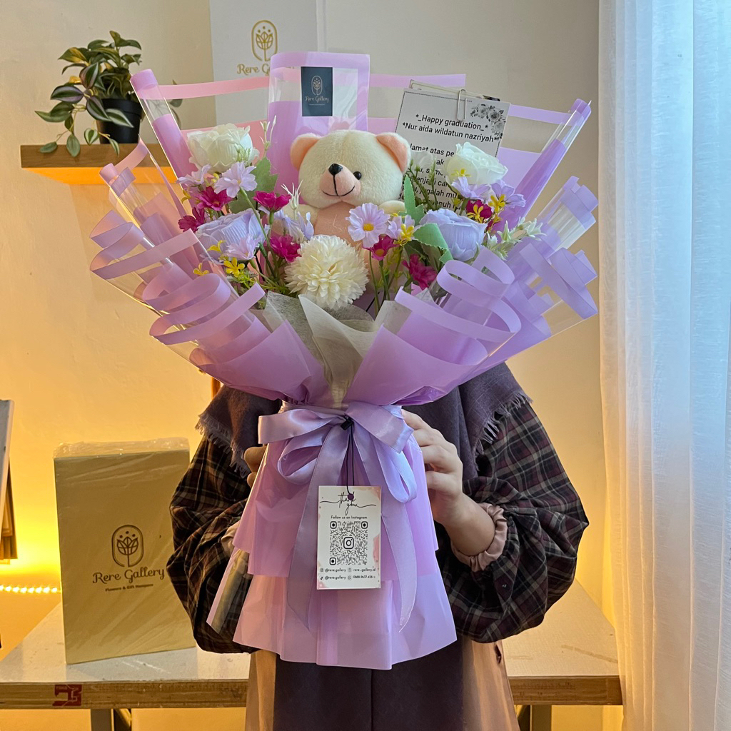 Buket bunga ulang tahun cewek / buket wisuda cewek / buket bunga / buket wisuda  / buket graduation 