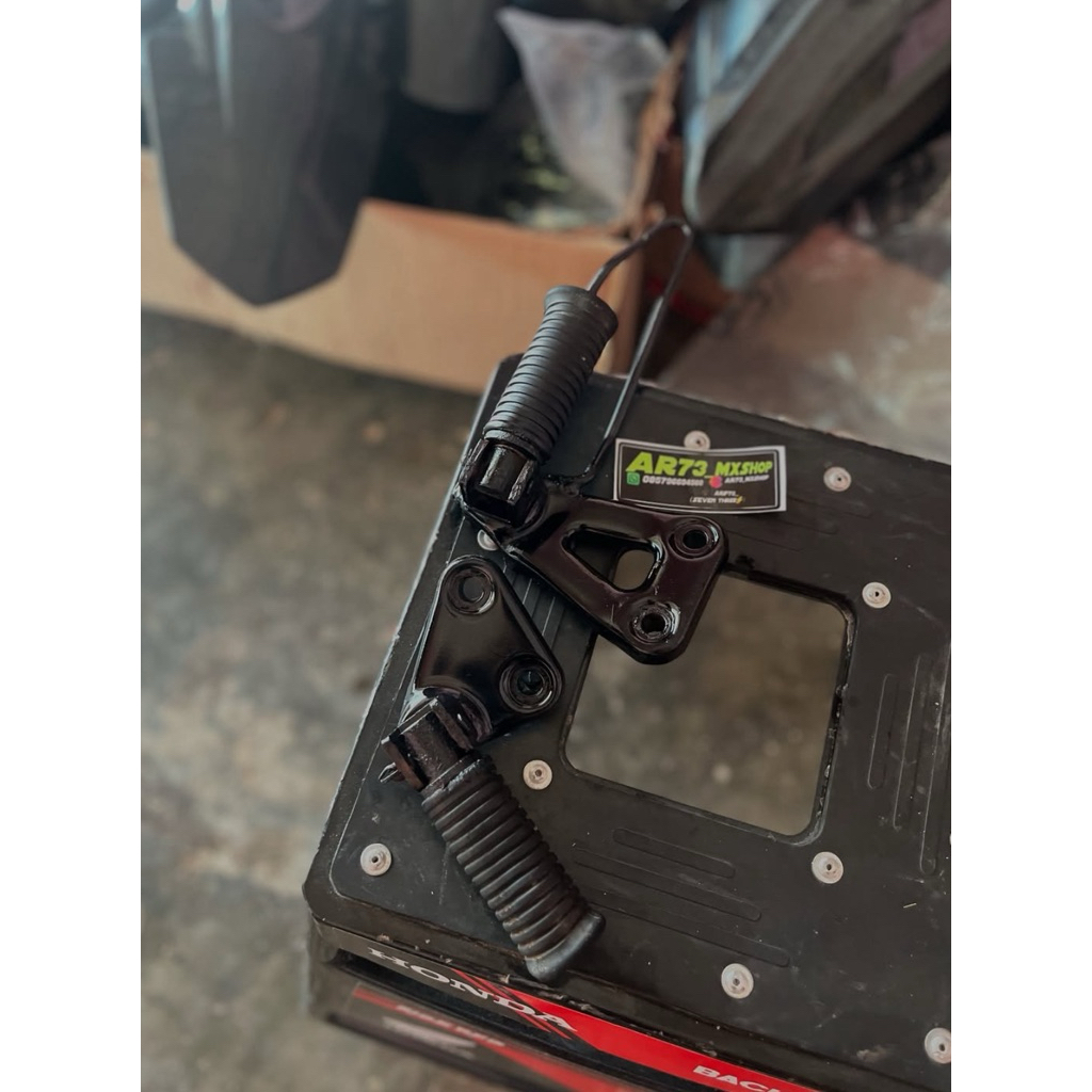 footstep belakang klx150 original copotan