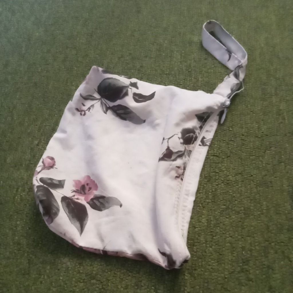 AQL Tas Kain Dompet Koin Praktis Serbaguna 042 MINI POUCH DOMPET KAIN PUTIH DAUN RESLETING