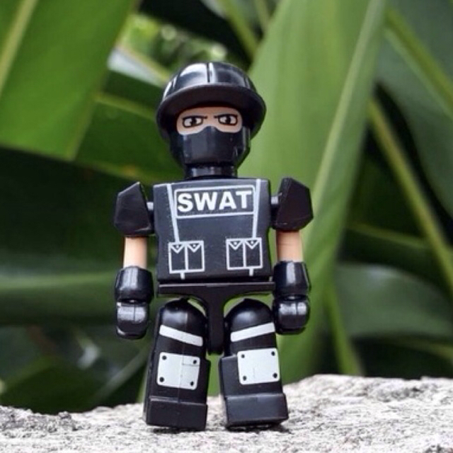 LEGO MILITER TENTARA SWAT MINI FIGURE