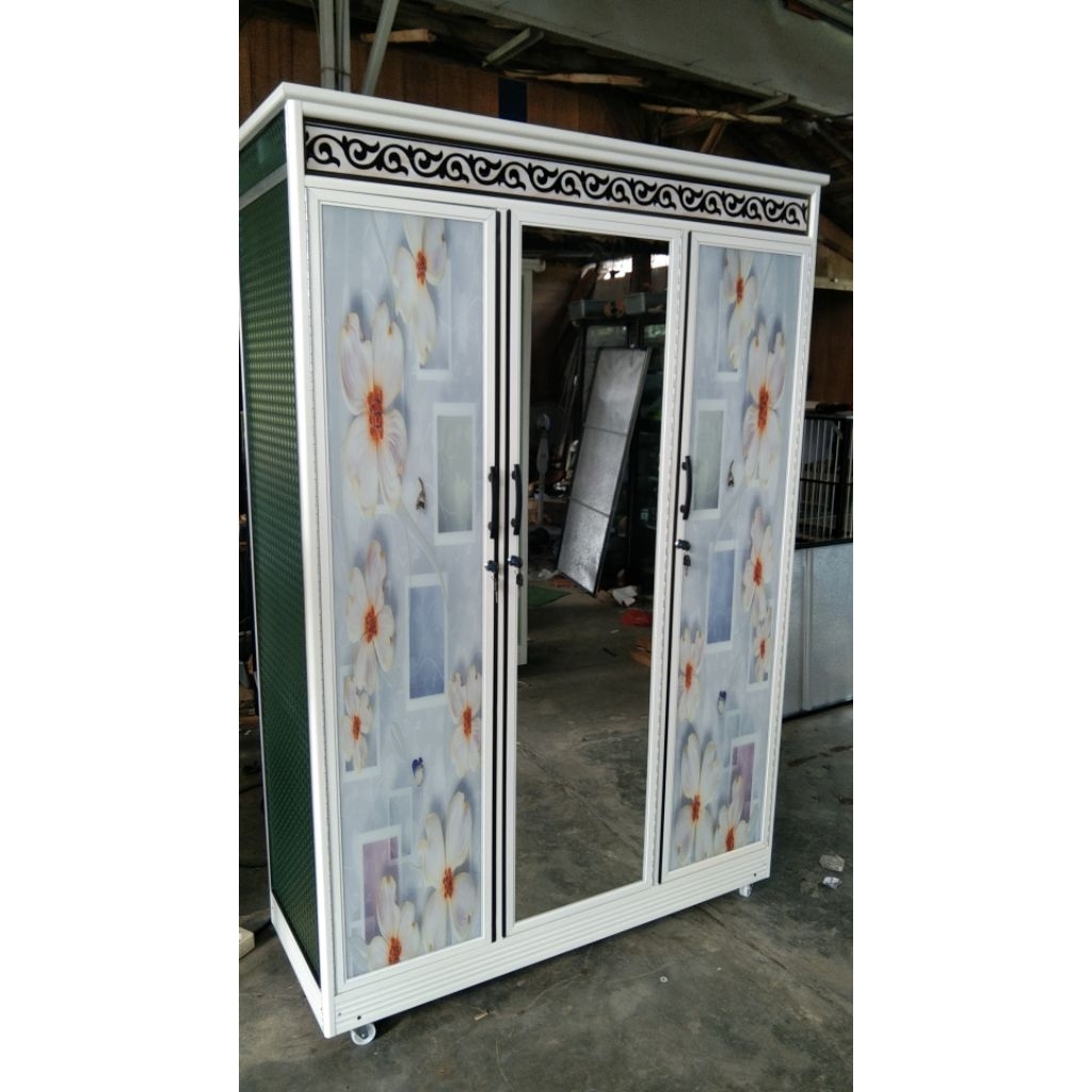 Lemari Pakaian Kaca Motif 3 Pintu Aluminium/ Almari Pakaian 3 Pintu/ Lemari Pakaian Aluminium/ Lemar