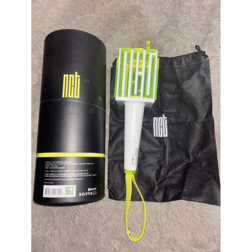 (preloved) Lightstick NCT Official Fanlight