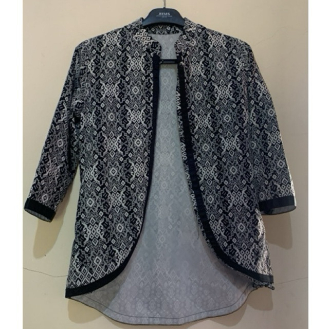Cardigan Batik Wanita