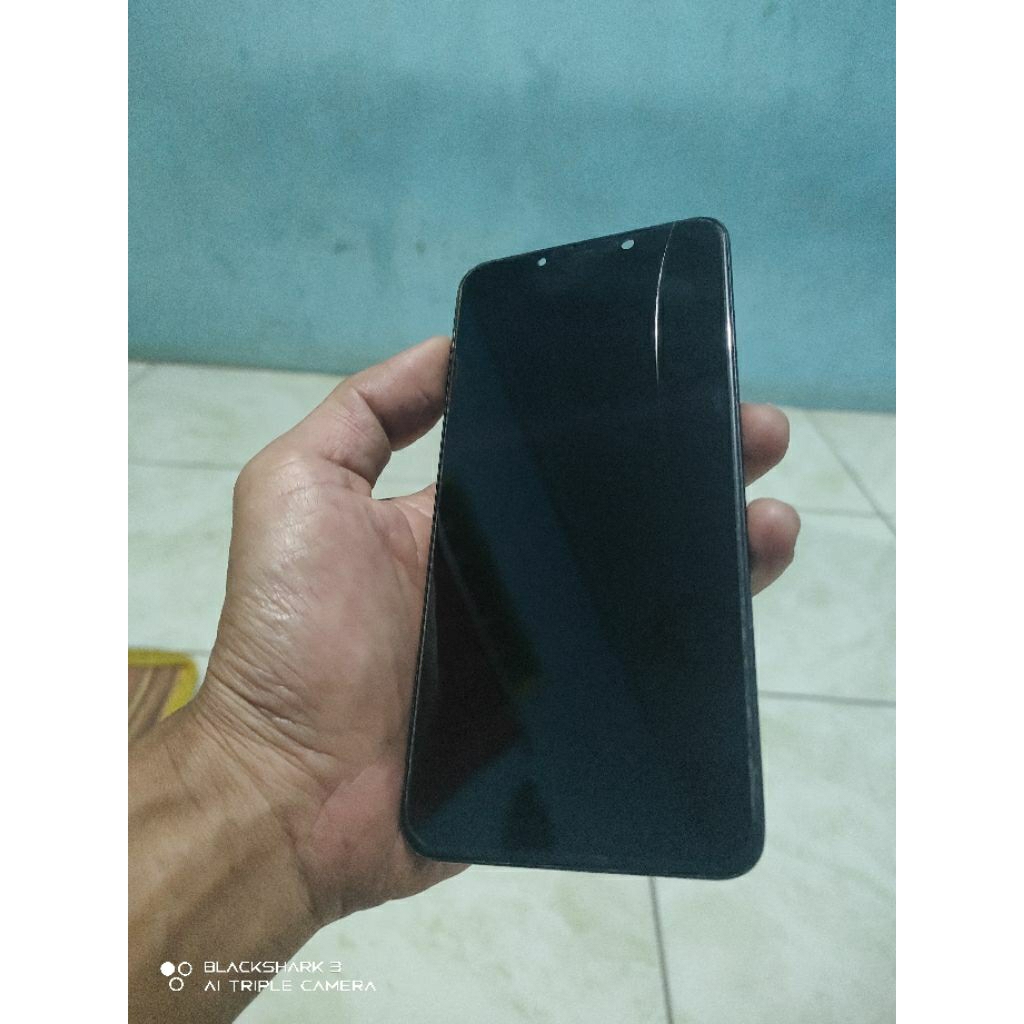 lcd minusan poco f1