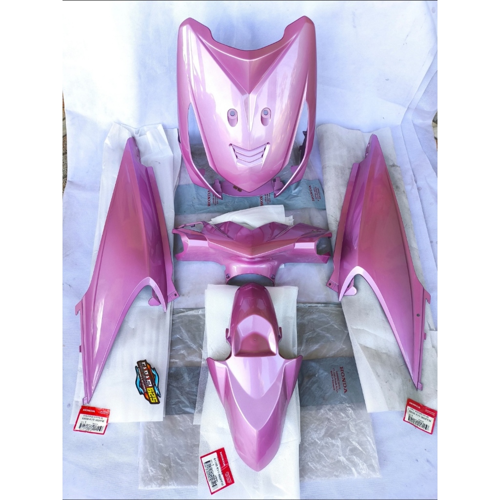 Cover Body Bodi Halus Fullset Honda Beat Karbu Gen 1 Spakbor Bawah Pink Merah Muda Original AHM