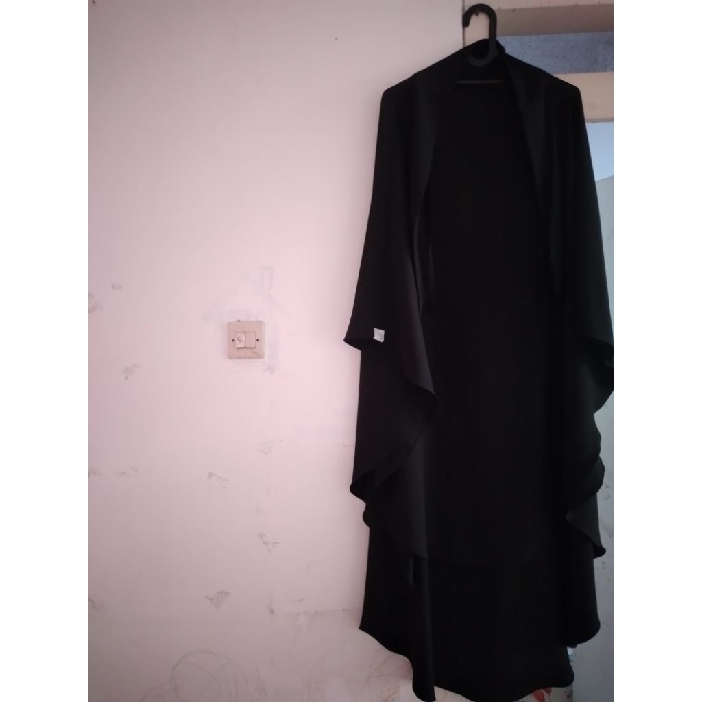 FK Mid medium oval Mina Barkha