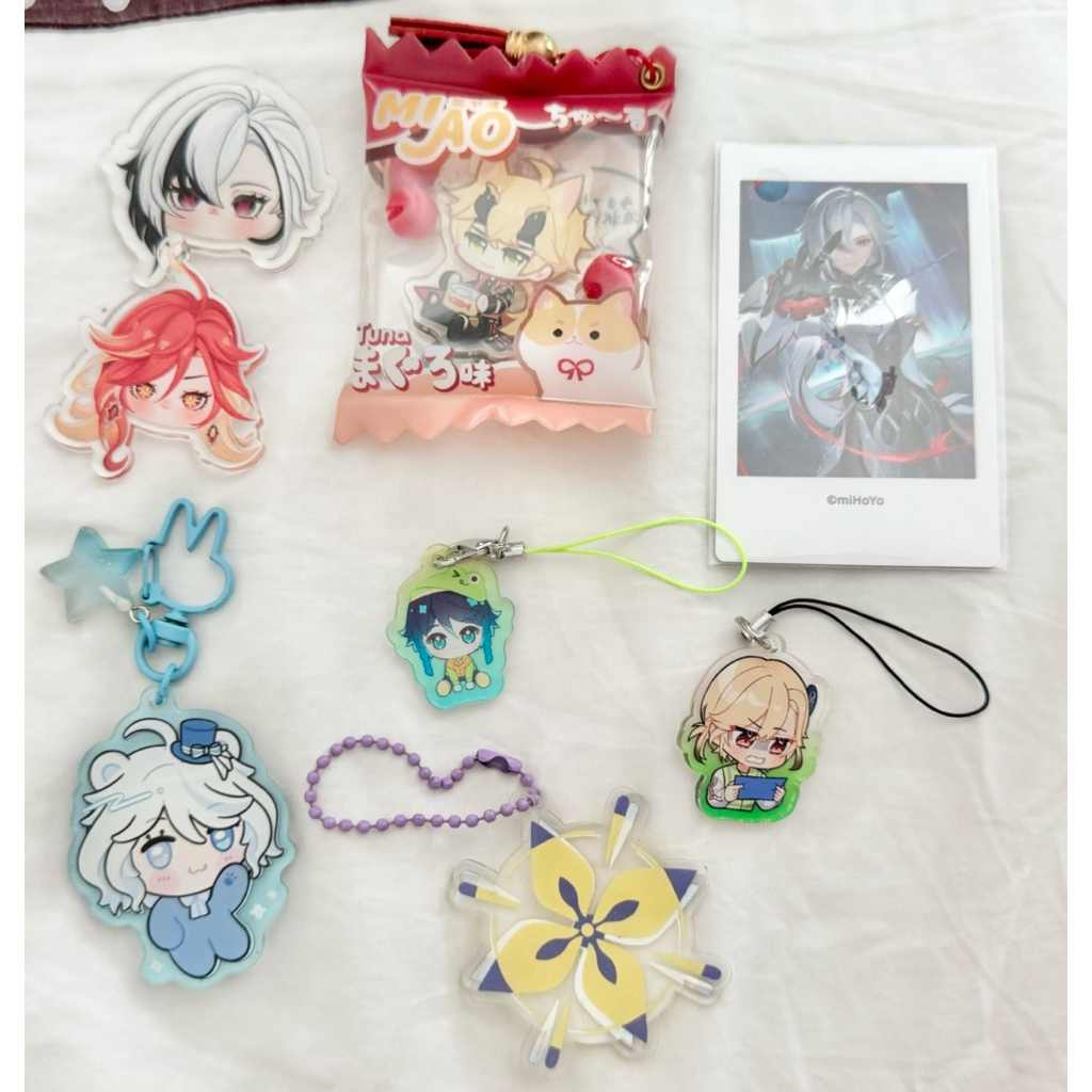 [take all / dapat semua di gambar] Pre-loved & new genshin impact photocard pc keychain acrylic akri