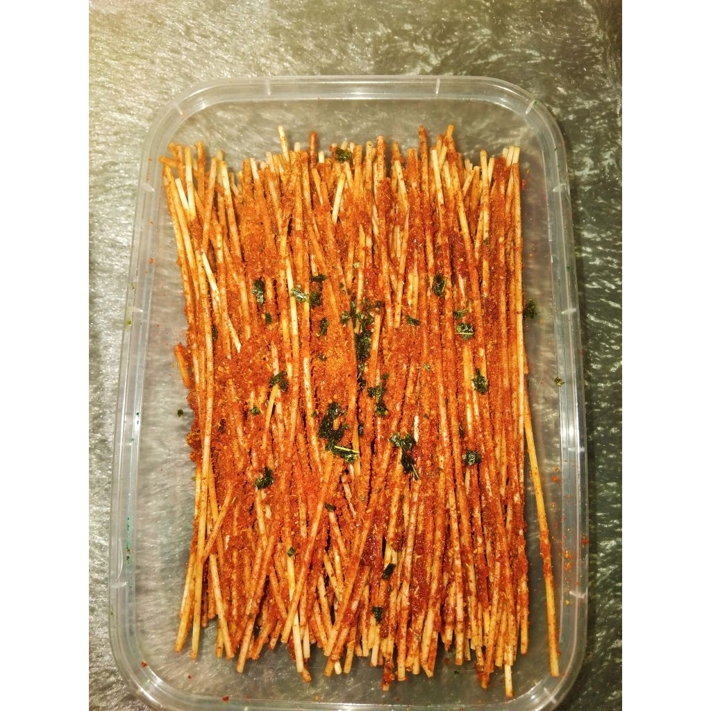 

mie lidi pedas daun jeruk kemasan box 500ml jajanan legend rasanya bikin nagih