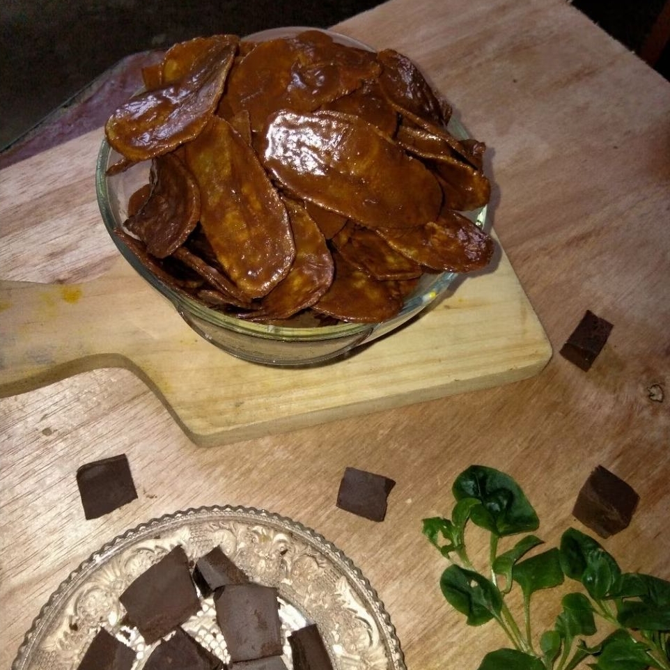 

KERIPIK PISANG COKELAT LUMER BANANA CHIPS MURAH MERIAH 120g