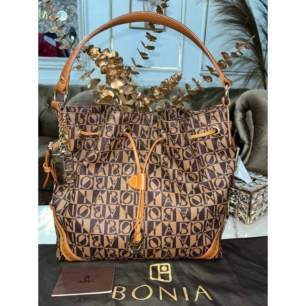 Preloved bonia serut