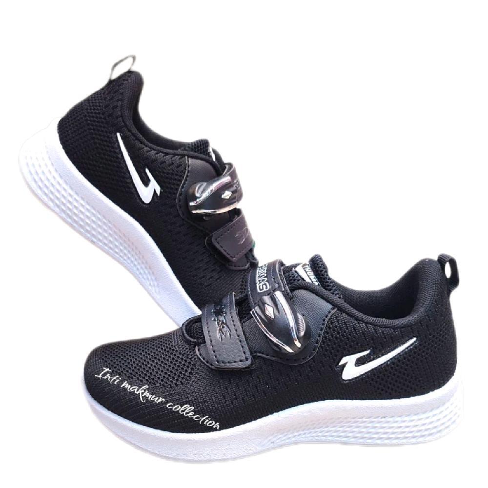 Sepatu Sekolah Thomas Anak Kretekan Sol Putih dilengkapi magnet