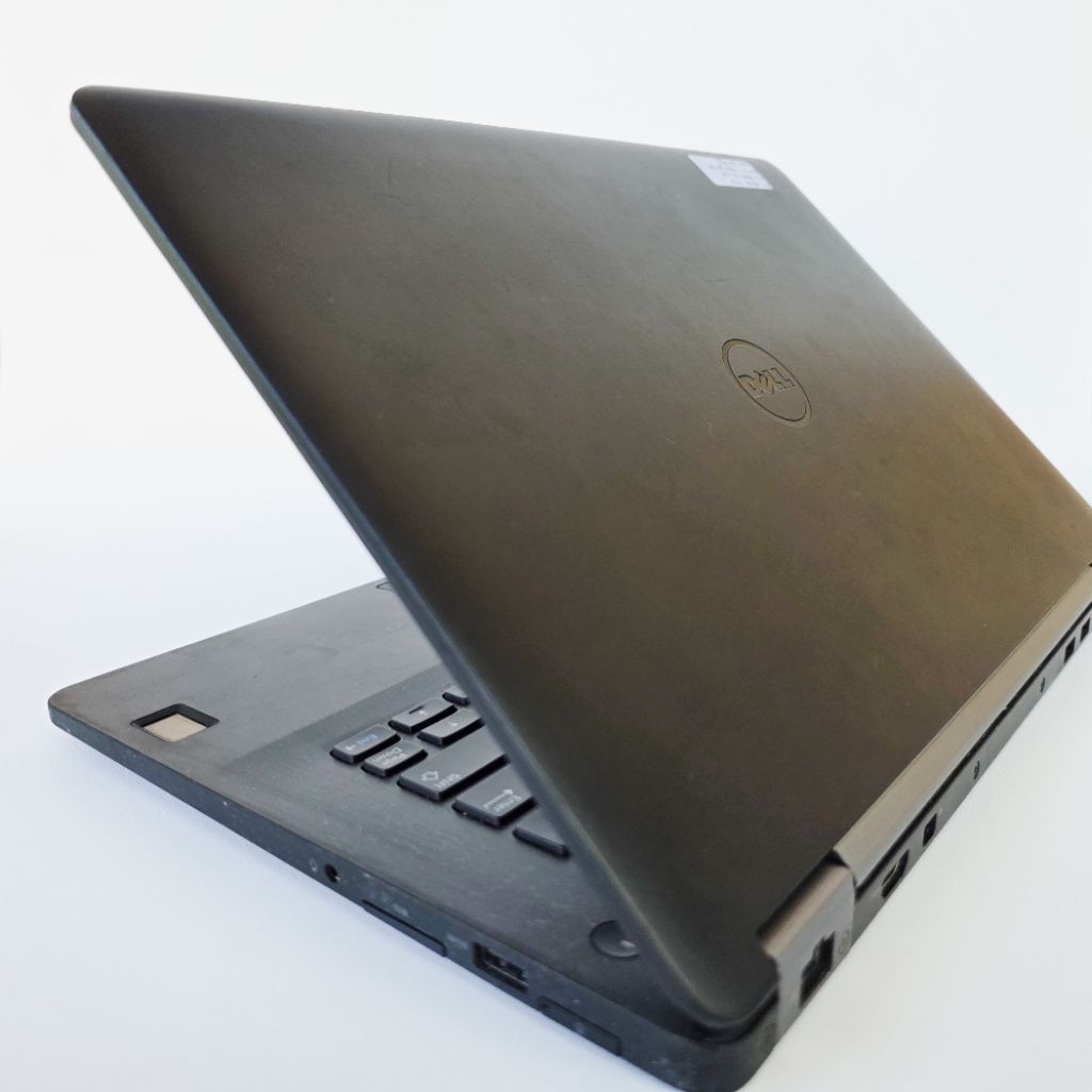 DELL Latitude E7470 Core i7 gen6 RAM 8gb SSD 500gb Backlight Keyboard