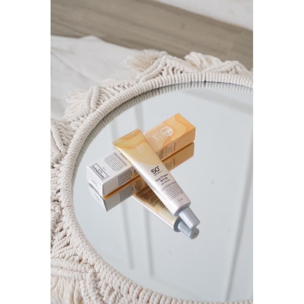 ELIA DAY CREAM SPF50 PA++