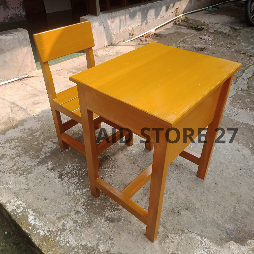 Meja & Kursi Belajar Siswa – Set Bangku Sekolah SD/SMP/SMA, Kayu Berkualitas