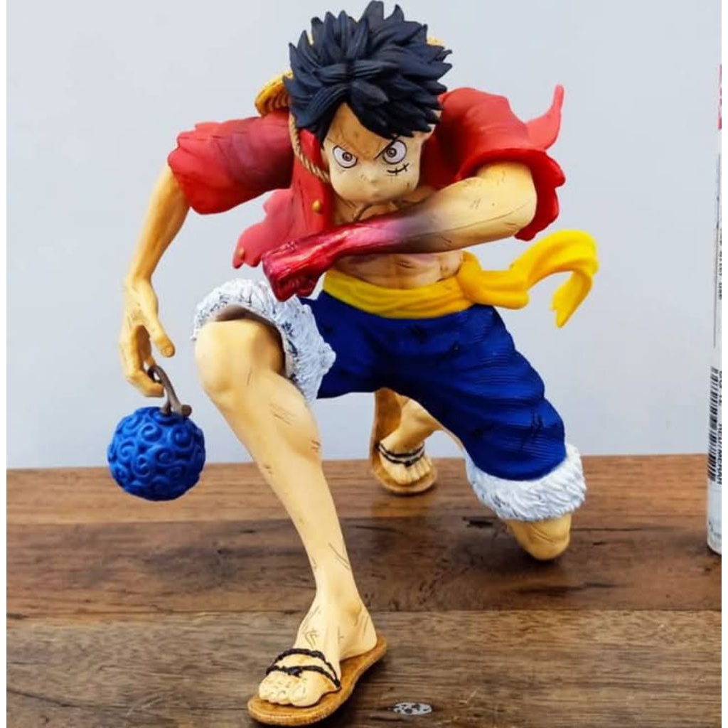 mainan action figure luffy Monkey D. Luffy kneeling action figure from the anime series One Piece ho