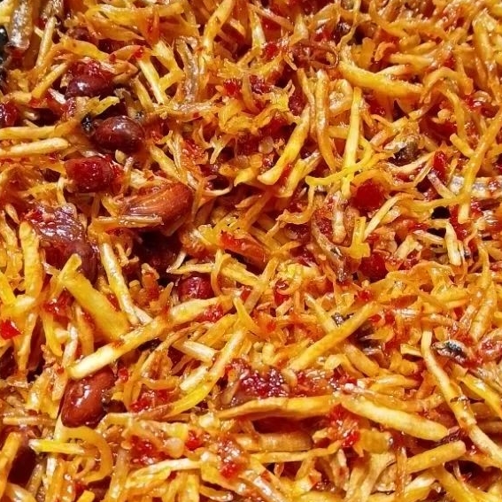 

SAMBAL IBUK - Sambal Kering Ubi Jalar, Teri, Kacang/Keripik Sambal Ubi Jalar Pedas Manis