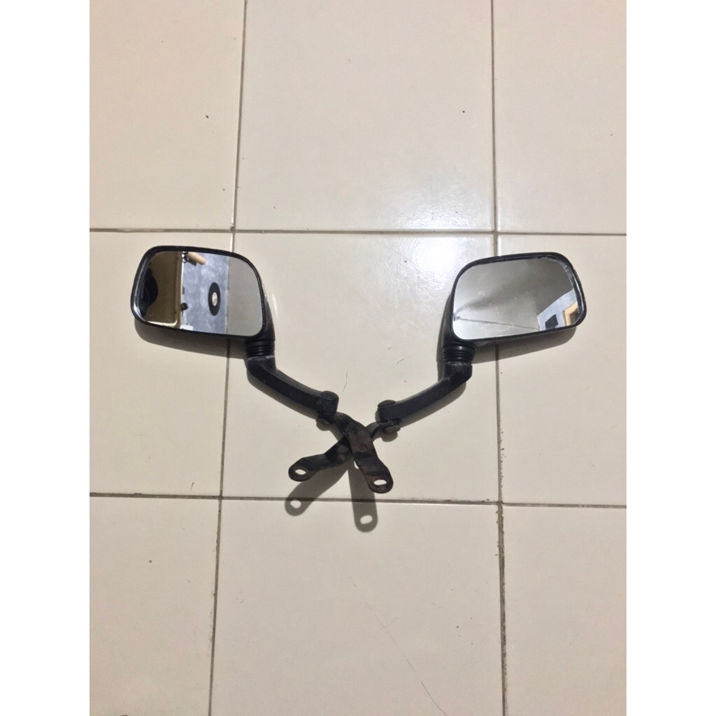Spion vespa excel original sepasang