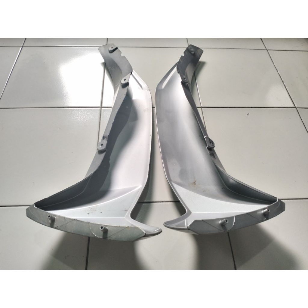 Cover sayap depan Yamaha Vega r new original 2nd lepasan motor