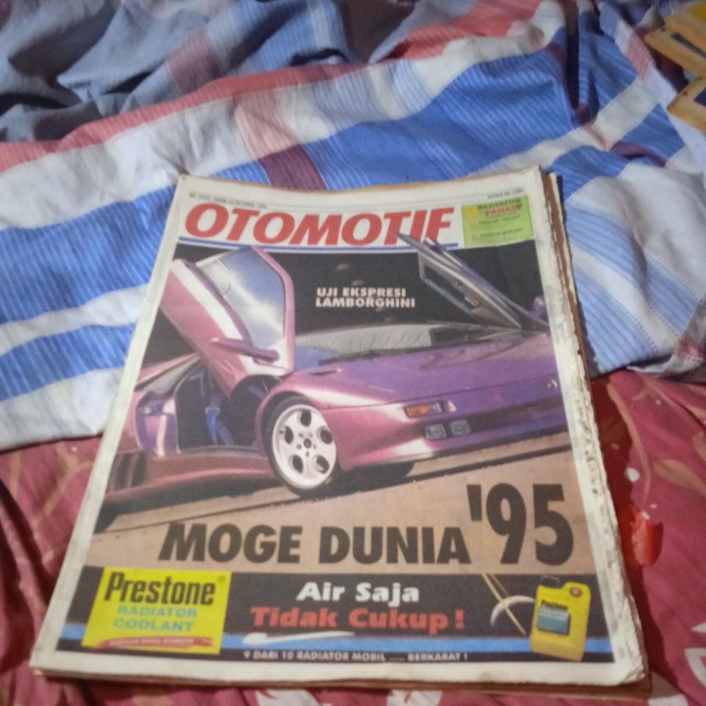 tabloid Otomotif jadul tahun 1994, Moge Dunia '95, Uji Ekspresi Lamborghini