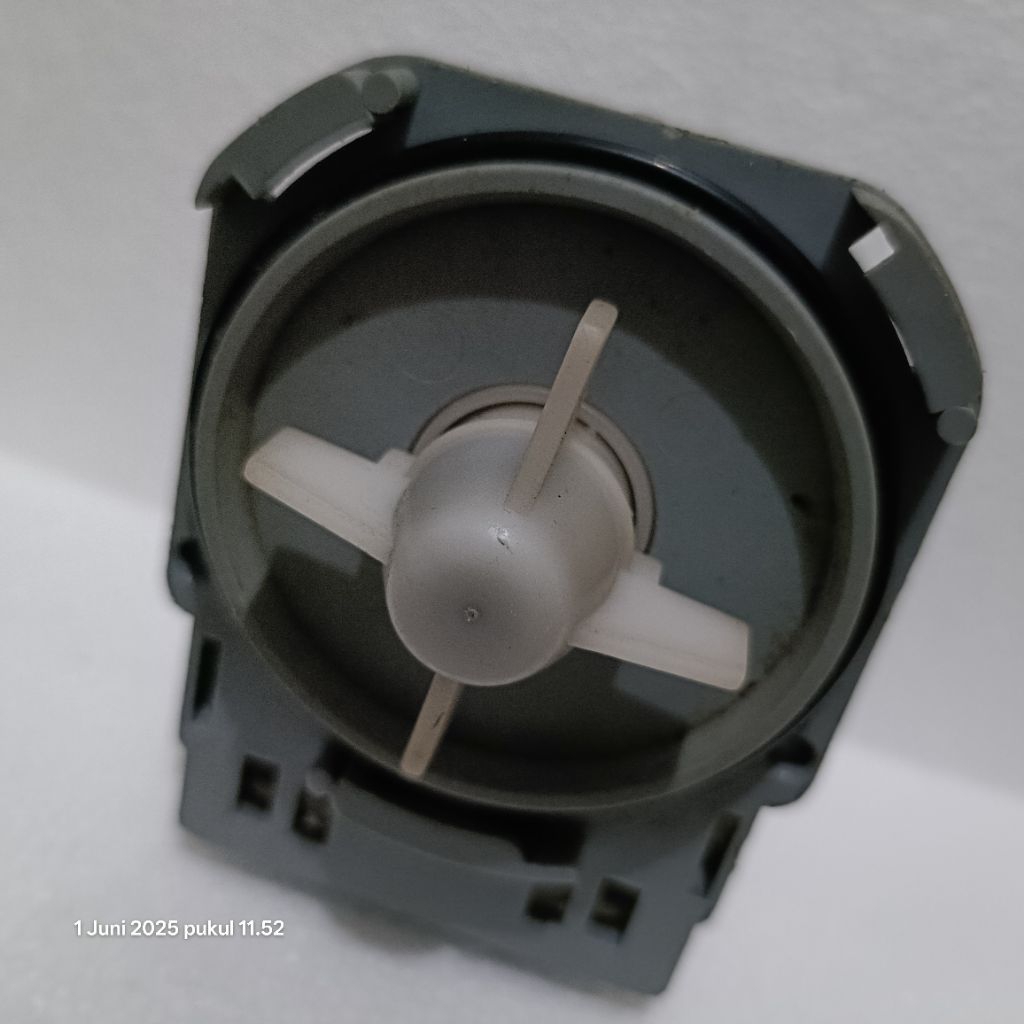 DRAIN PUMP MESIN CUCI ELECTROLUX