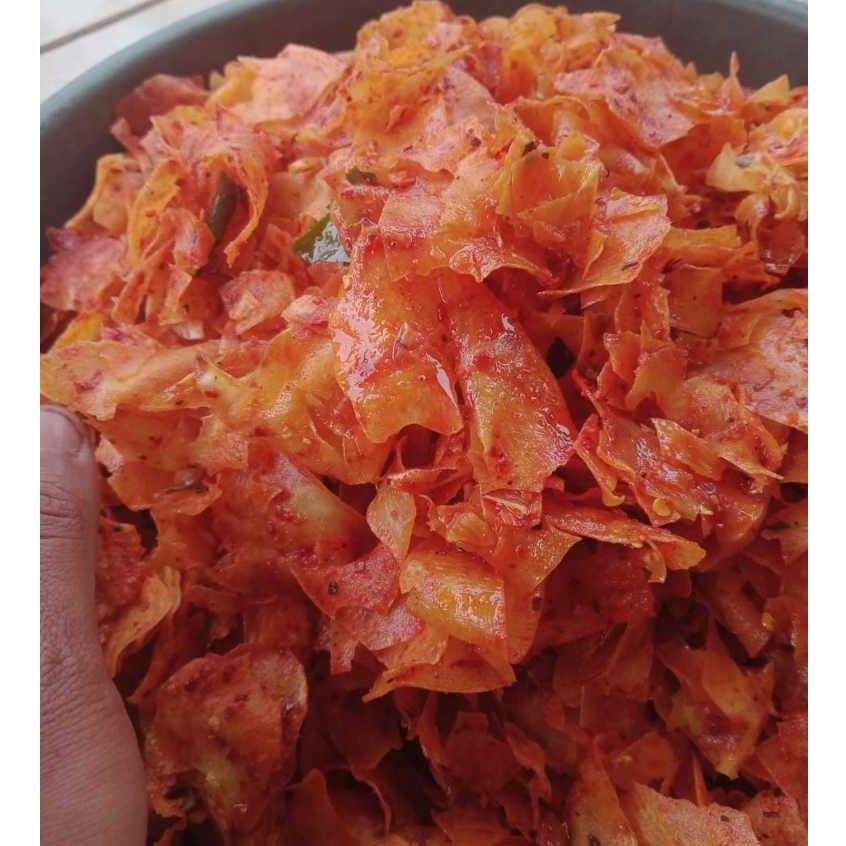 

KRIPSET Kriwil KERIPIK SINGKONG Cikruh Rasa PEDAS DAUN JERUK 500 gr setengah KILOAN Cemilan KRIPIK Snack Jajanan