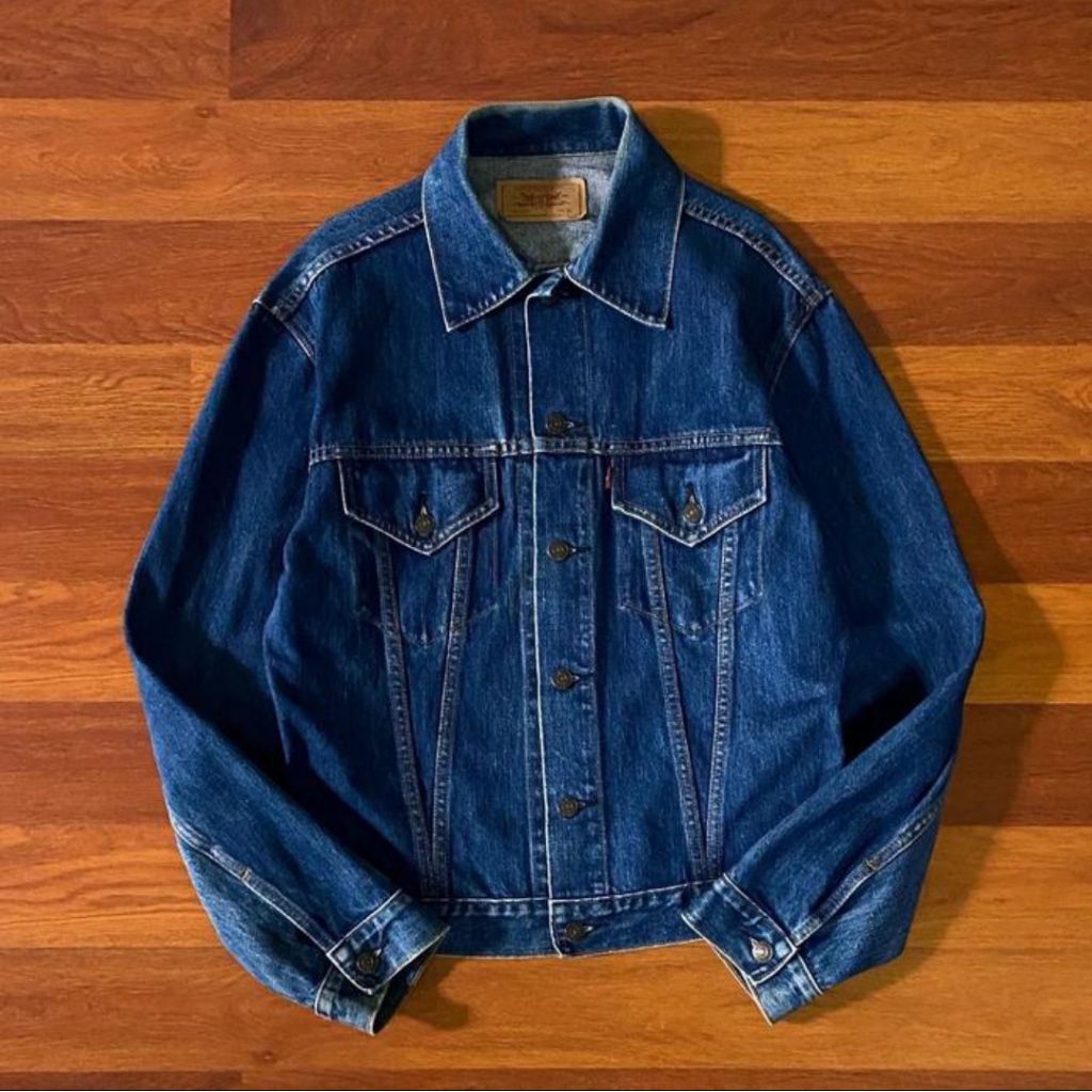 Levis trucker jacket ( XL ) woman