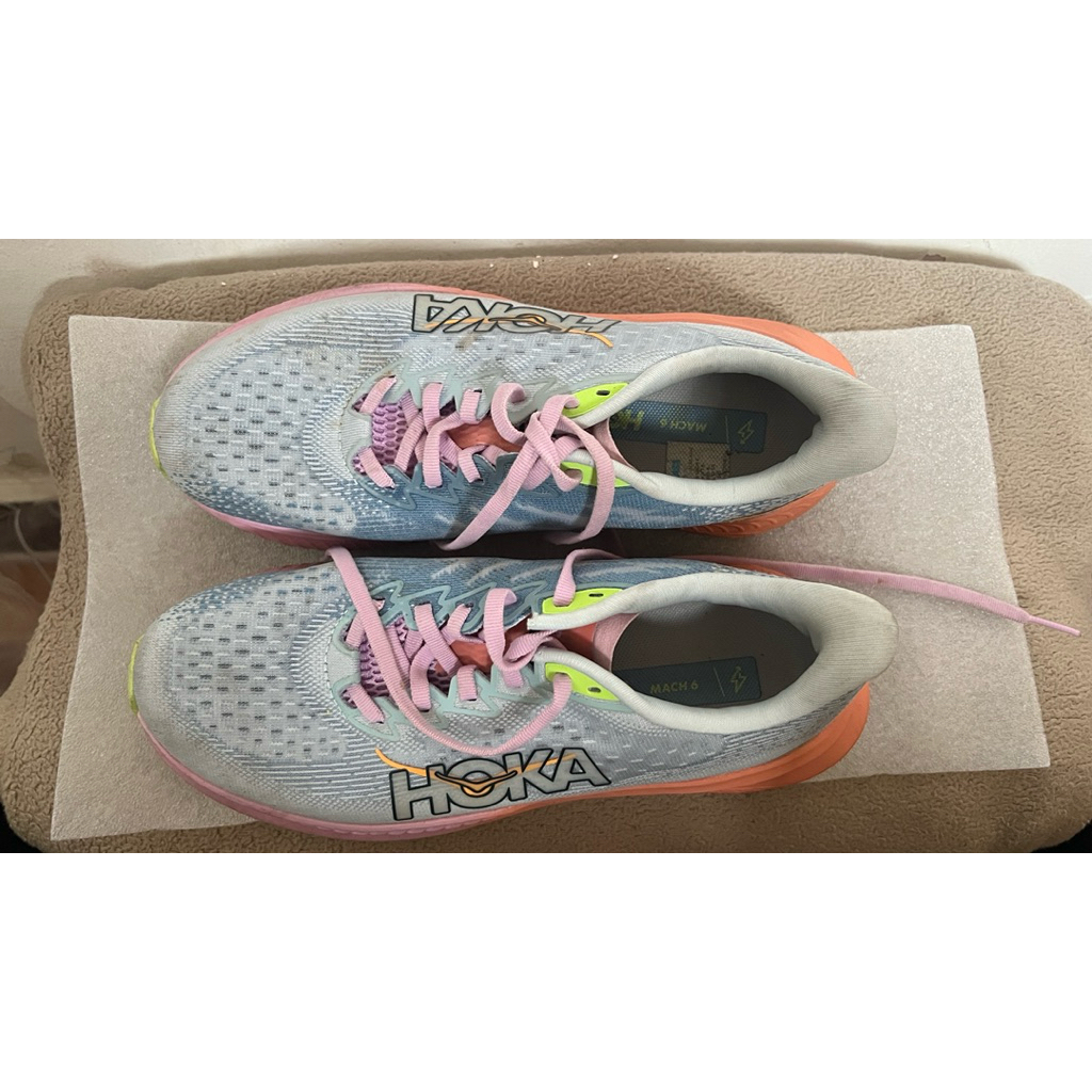 HOKA Mach 6 Preloved