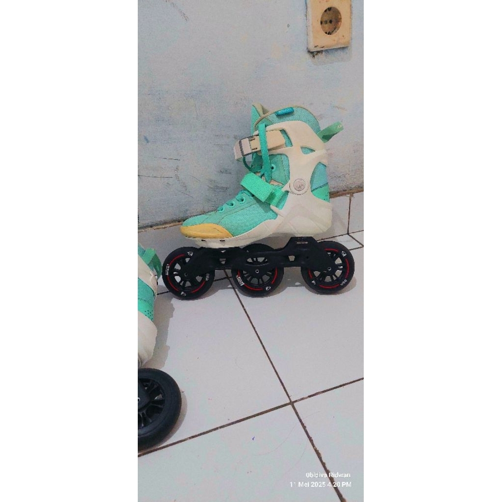 sepatu roda powerslide phuzion radon teal size 38 trinty 3x110