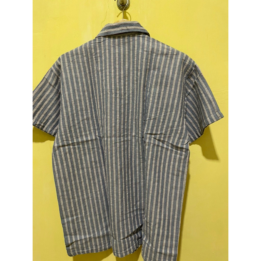 kemeja avv homme size L