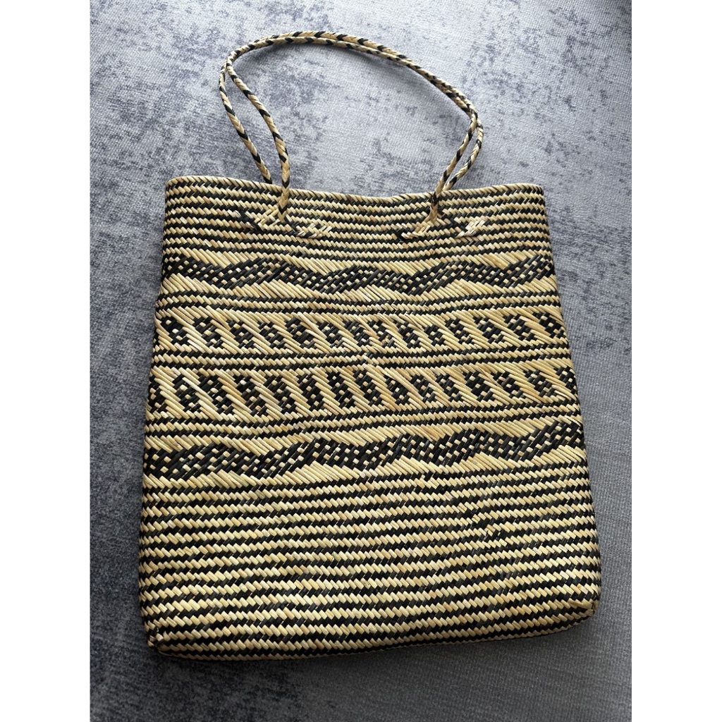 Tas Anyaman Palangkaraya