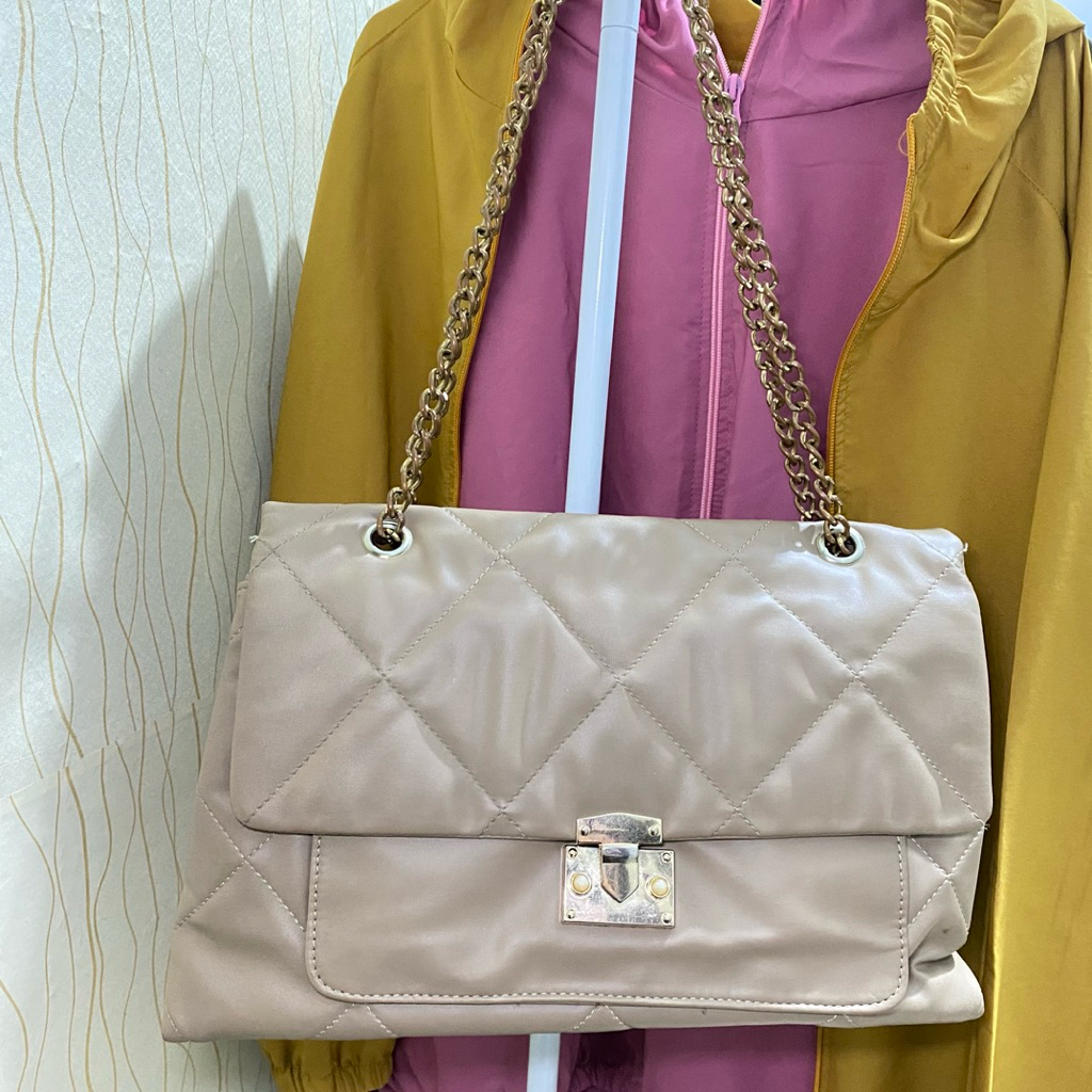 PRELOVED TAS / PRELOVED BAG / PRELOVED BERRY BENKA