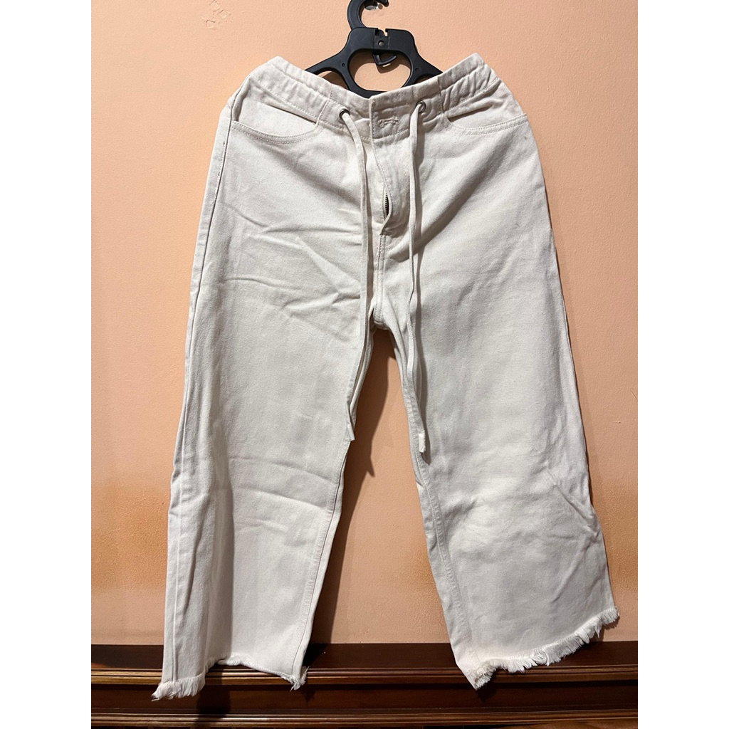 PRELOVED || Celana Jeans Colorbox Casual Wanita Cream