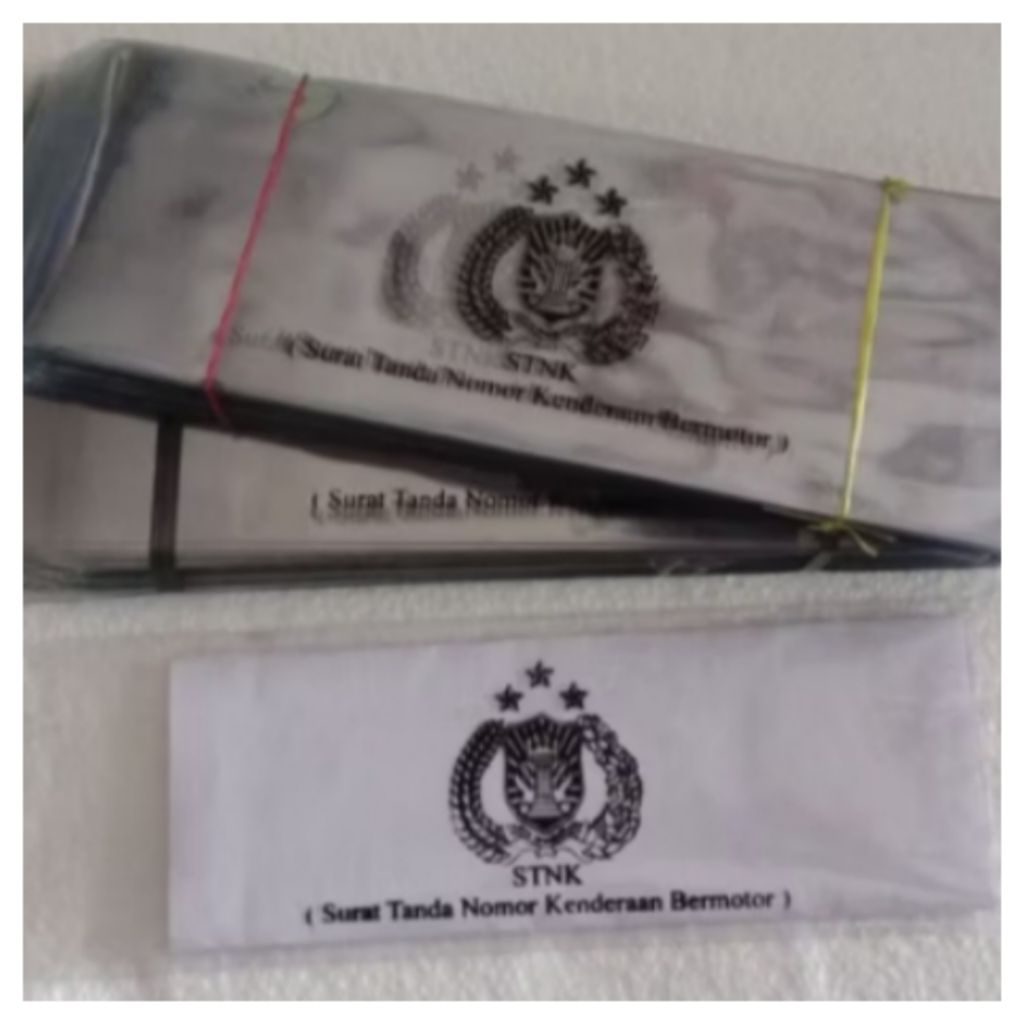 

Plastik STNK Tebal Logo Samsat warna hitam