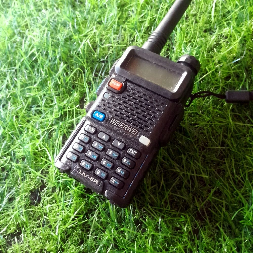HT Weierwei UV-5R Second Kondisi Tanpa Tes Kenormalan