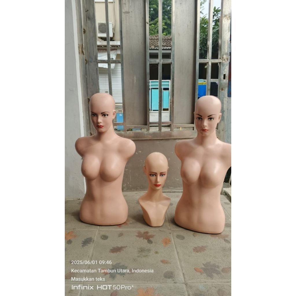 PATUNG MANEKIN BADAN WANITA ADA KEPALA (BISA DINEGO)