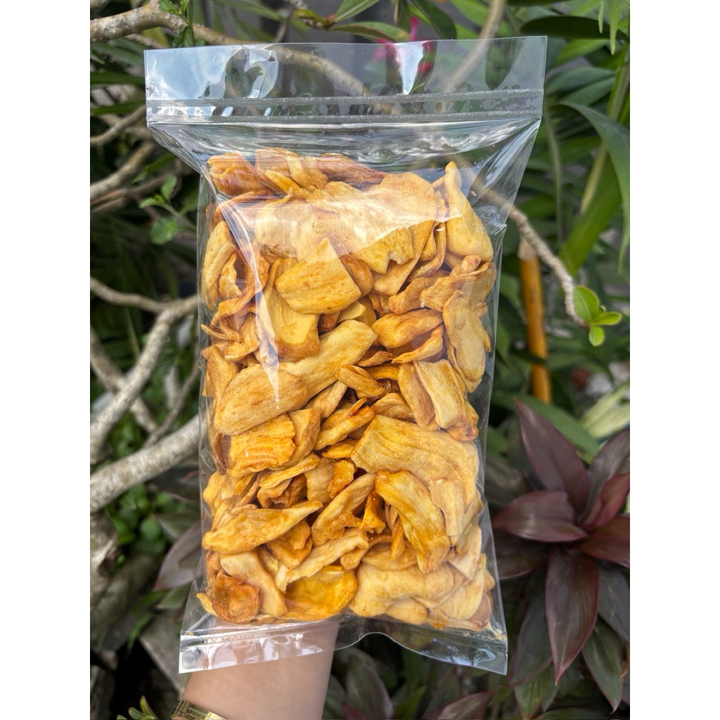 

Cahayadstore Keripik Nangka Krucils Khas Jember Kemasan 250Gr