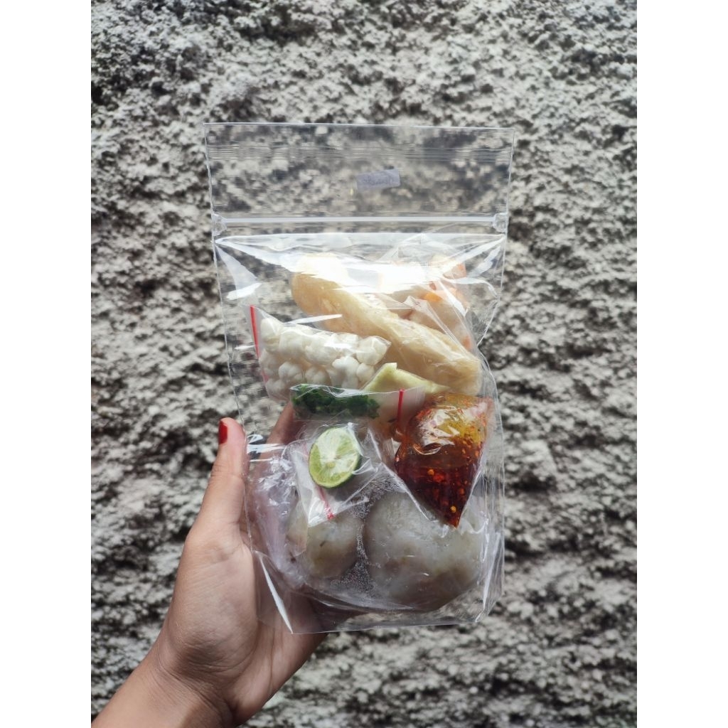 

Baso Aci Ayam Suwir | Kuah Chili Oil