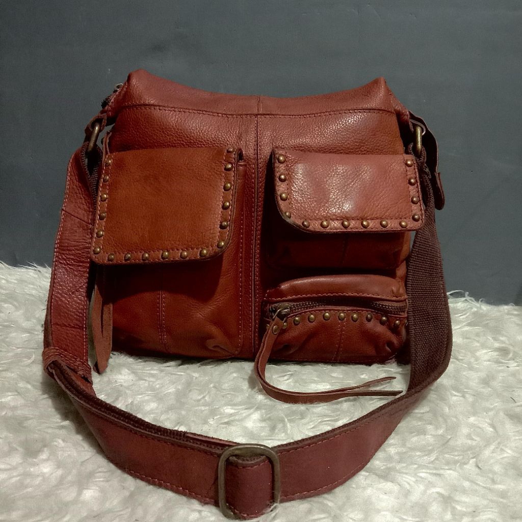 Tas Sling Bag / Shoulder Bag Lucky Brand Kulit Asli Second Branded
