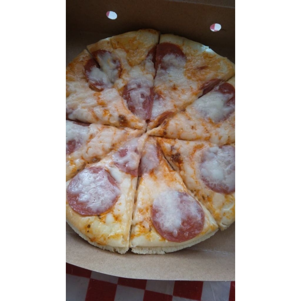 

Pizza gaza large Pepperoni frozen