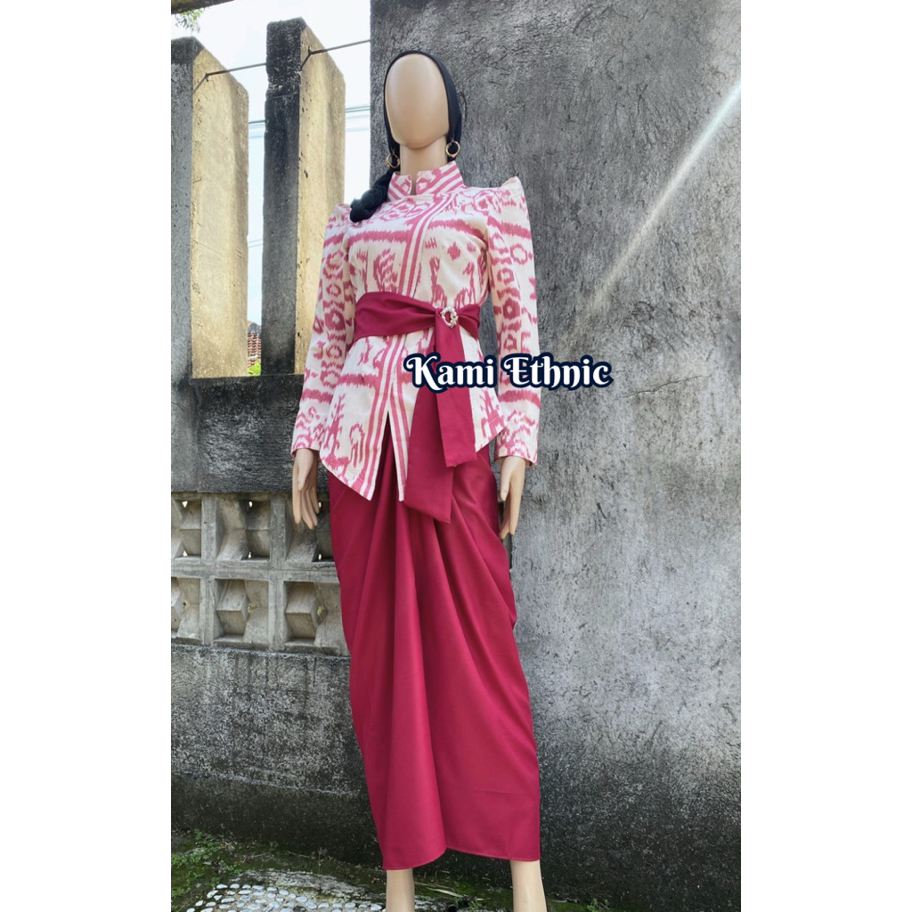 kebaya janggan - oneset kebaya- kebaya tenun - blouse wanita - atasan merah putih - seragam kantor